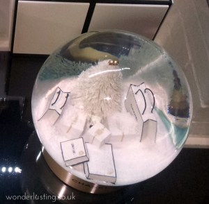 Chanel snow globe