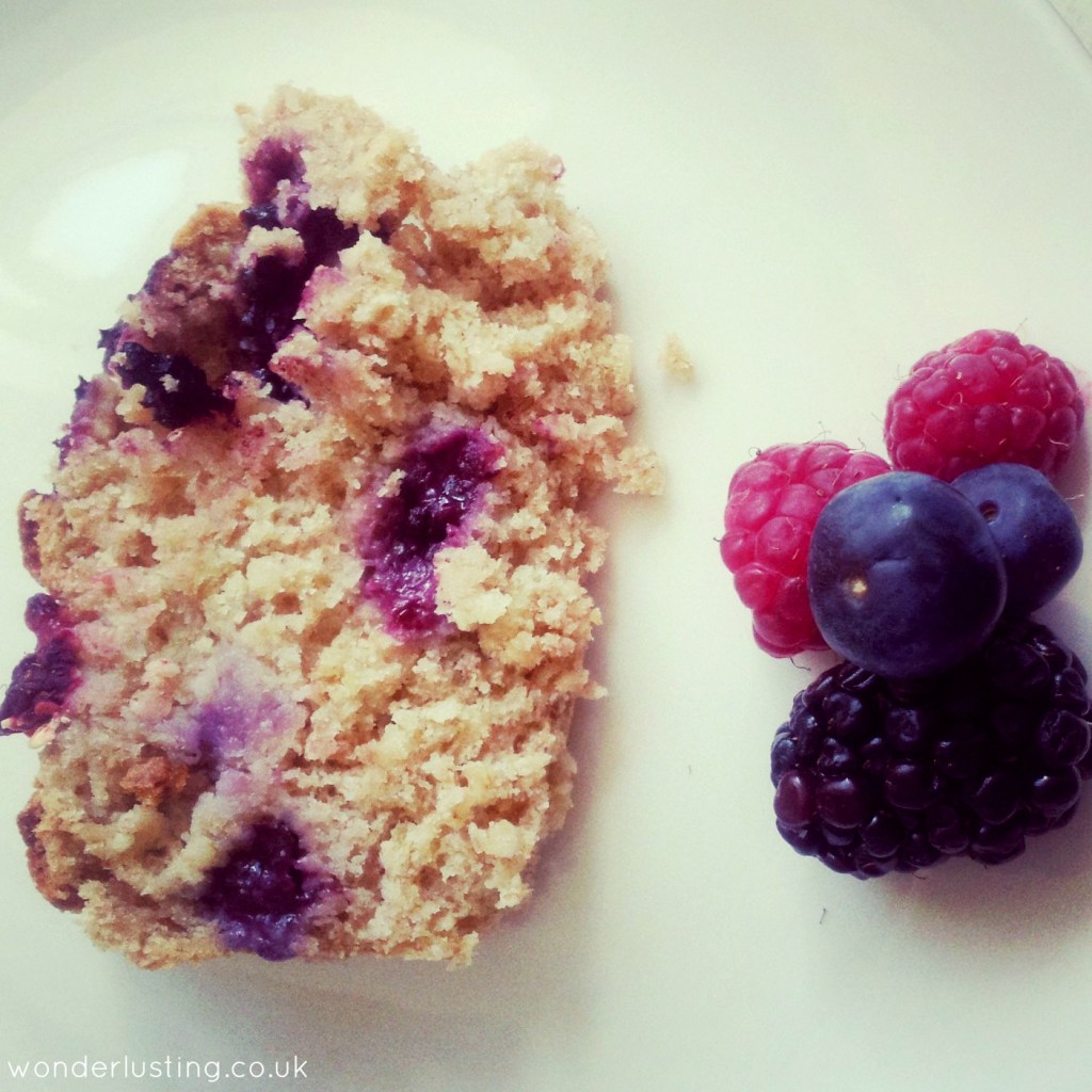 Spelt oat berry bread slice