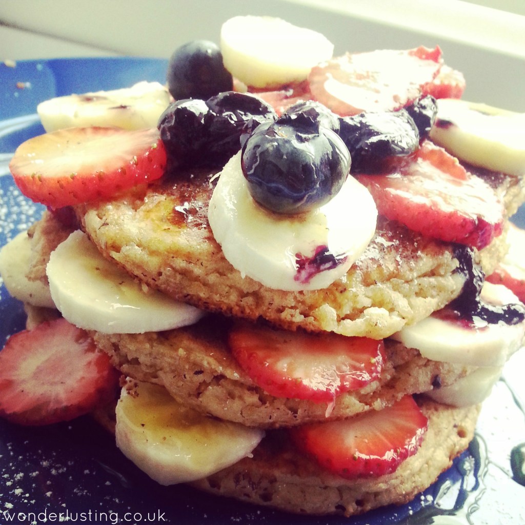 Berry_Banana_Glutenfree_Pancakes