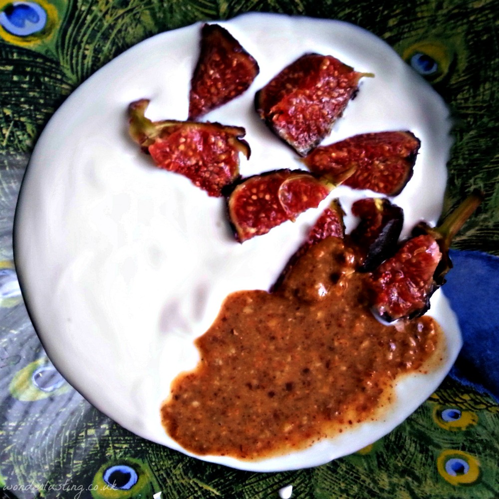 Amlou with goat's yoghurt and figs