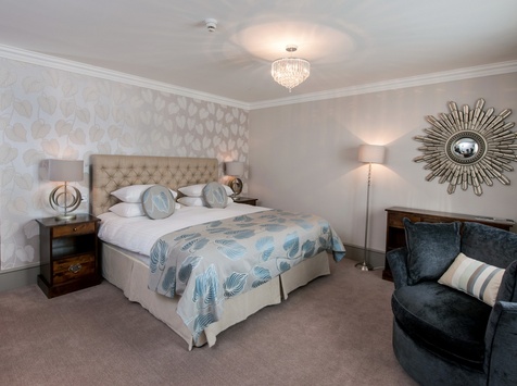 Junior suite, Laura Ashley The Manor Hotel