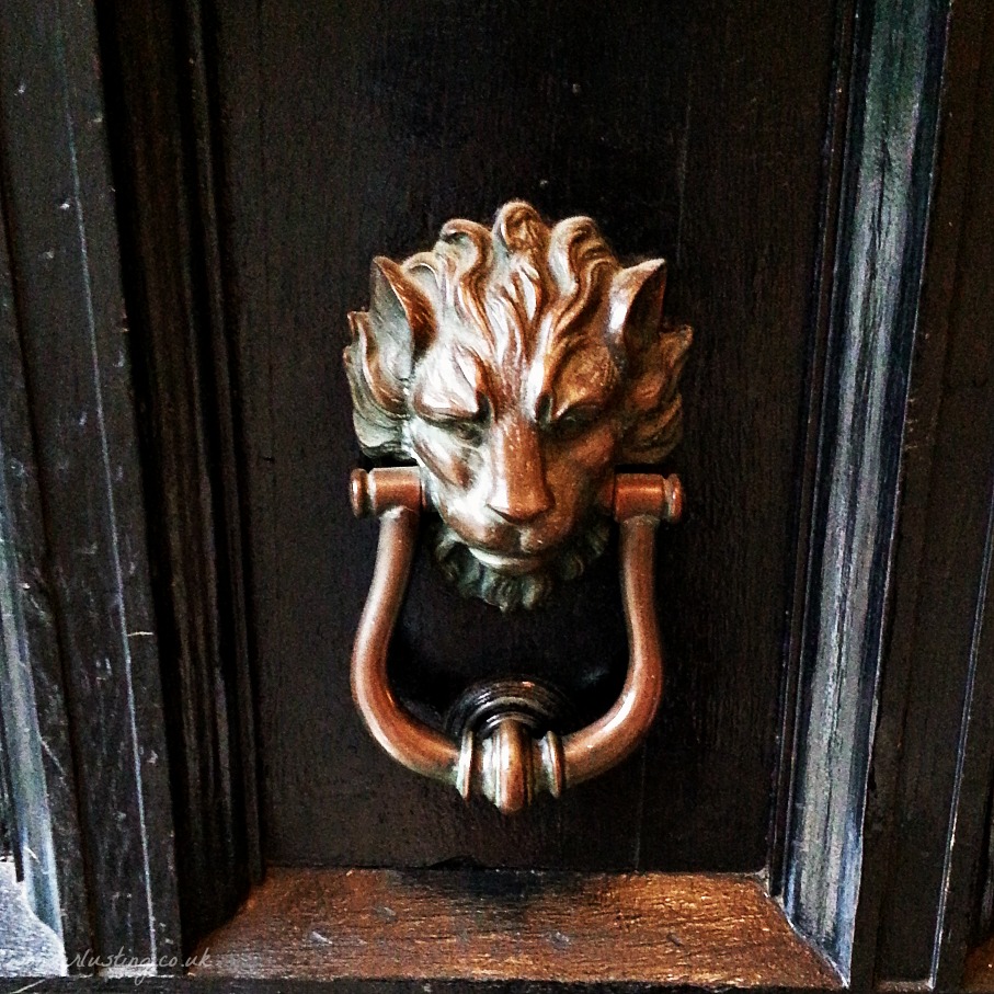 LauraAshleyTheManorHotel_door