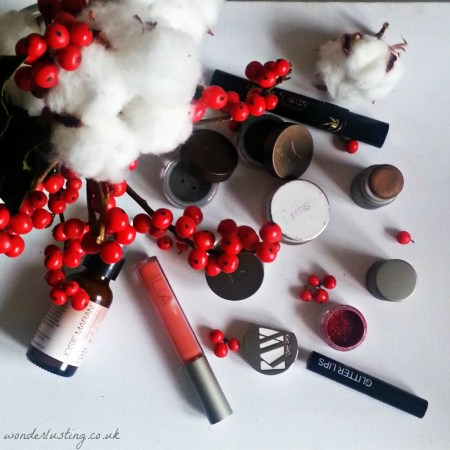 All the makeup for daytime and nightime Christmas looks