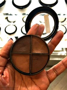 H&M Beauty foundation palette