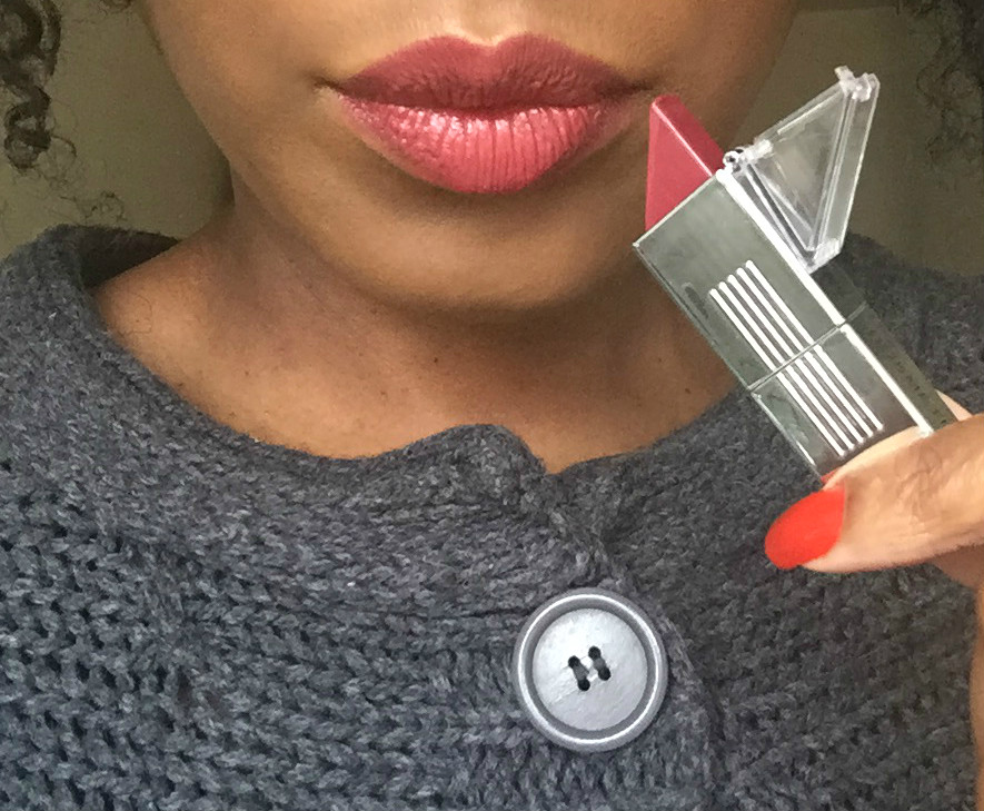 Stiks Mauve swatch on dark skin