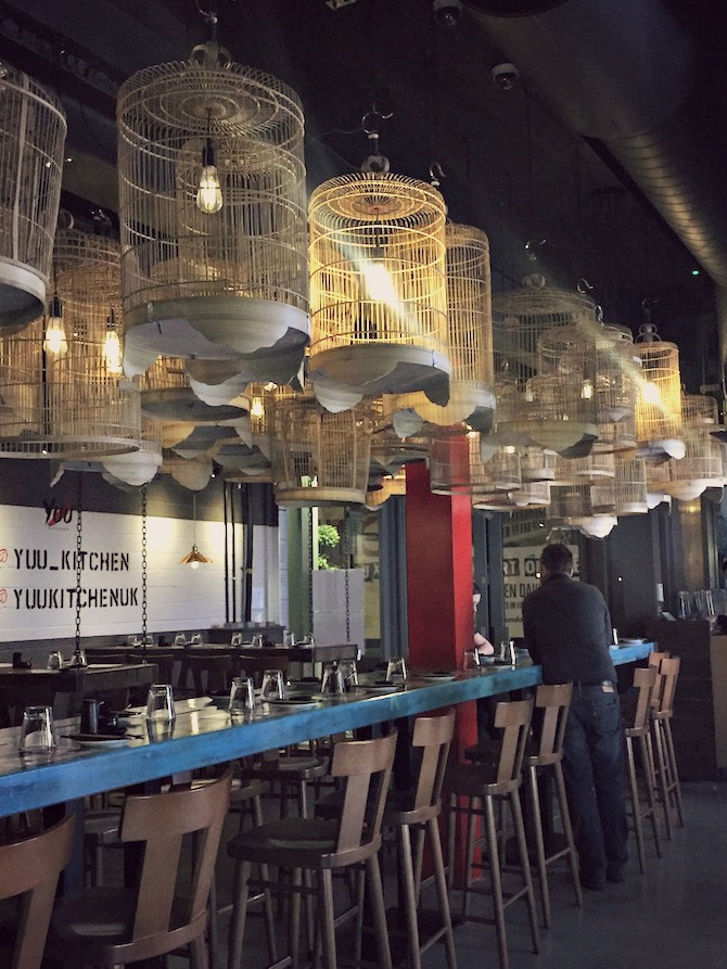 Yuu-Kitchen interior