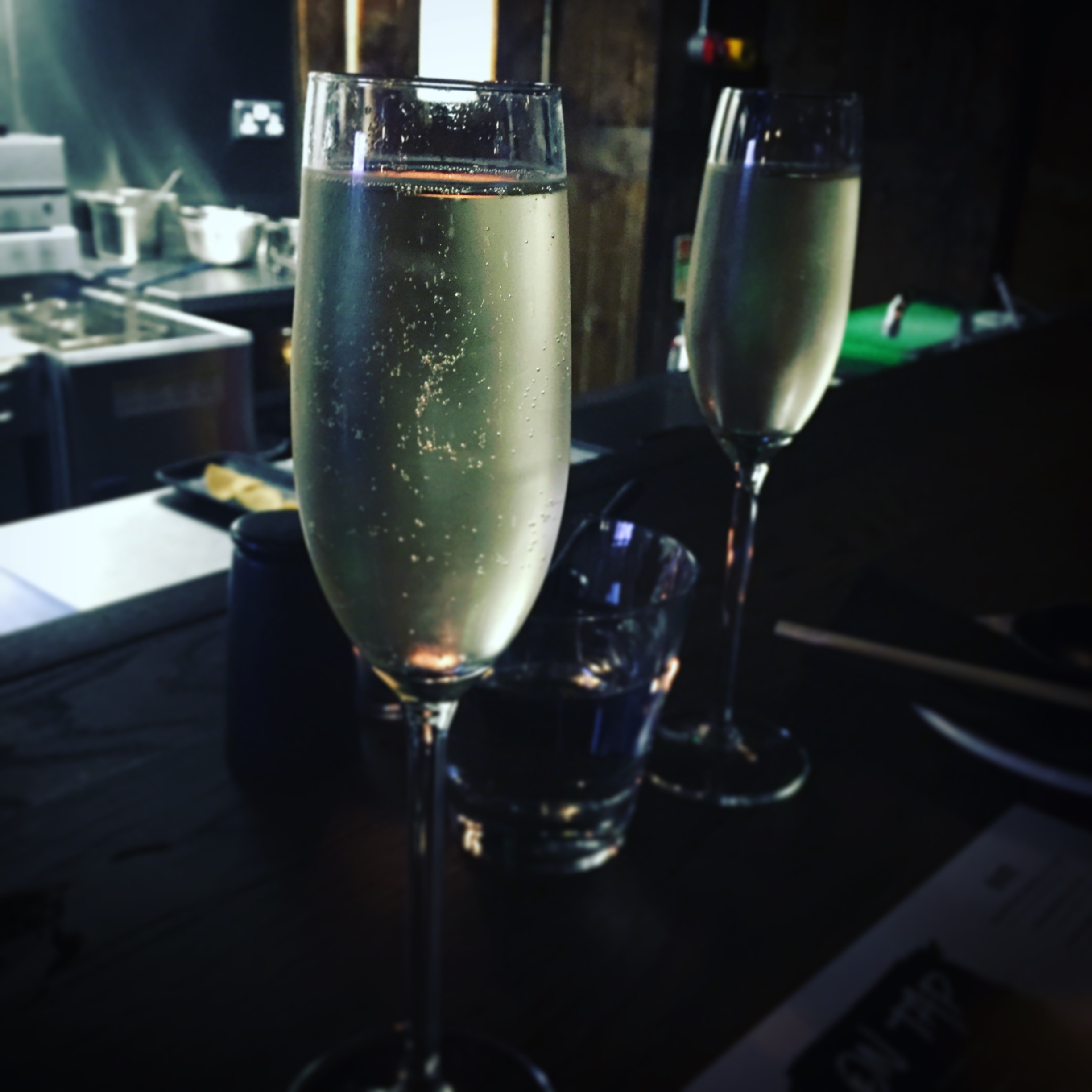 Sparkling wine on tap, Yuu Kitchen