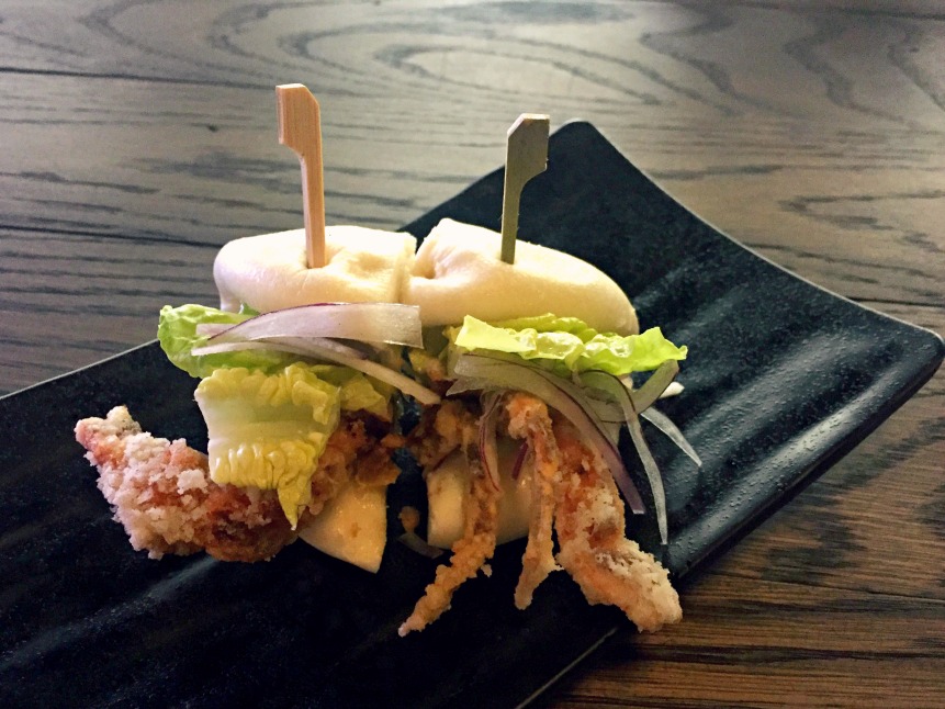 Soft shell crab bao, Yuu Kitchen