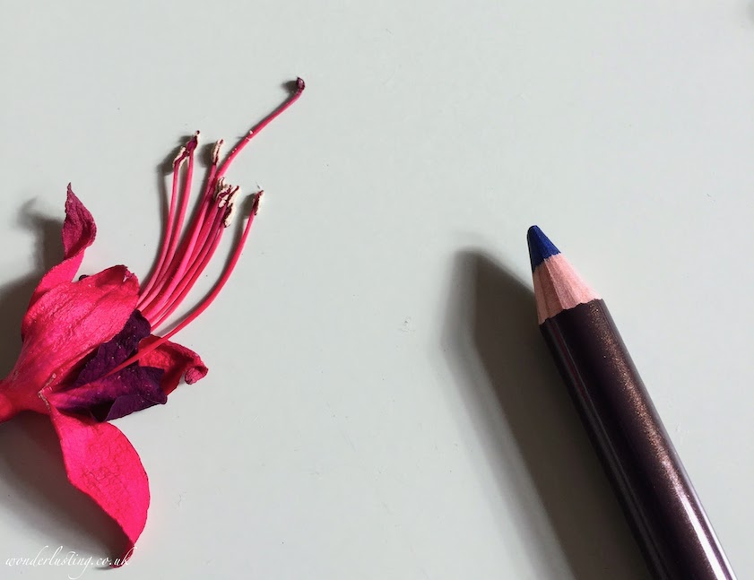 Alima-Pure-Eyeliner-Indigo-Review