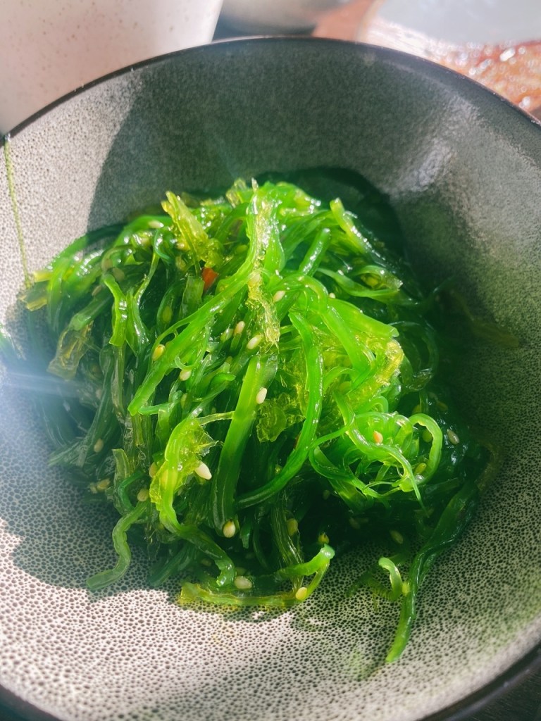 Wakame salad bottomless brunch Issho-ni